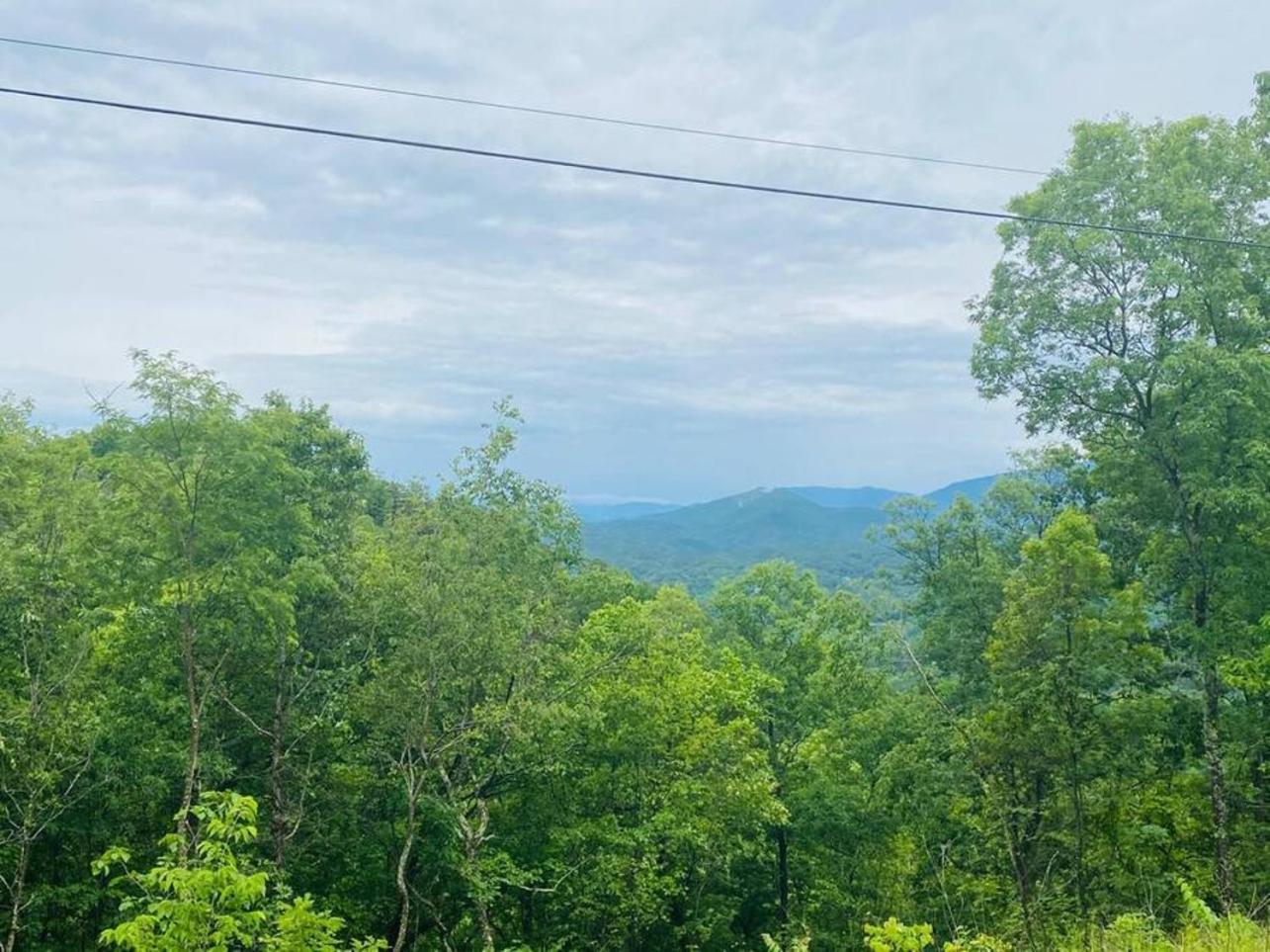 Gorgeous Wgreat Views, Pool, Game *