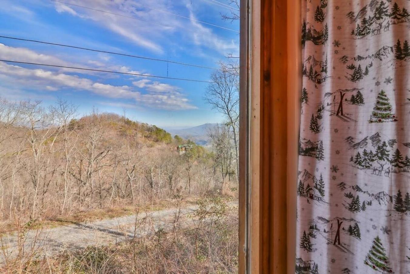 Holiday home Gorgeous Wgreat Views, Pool, Game