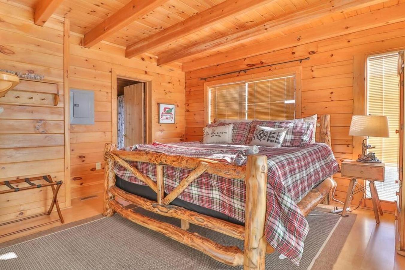 Holiday home Gorgeous Wgreat Views, Pool, Game *
