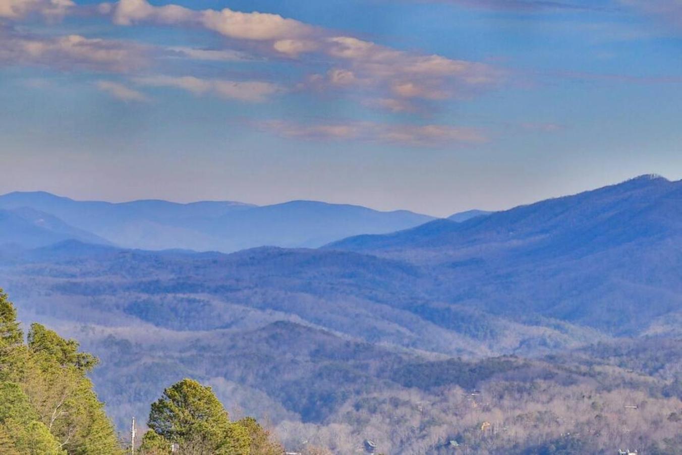 Holiday home Gorgeous Wgreat Views, Pool, Game Sevierville