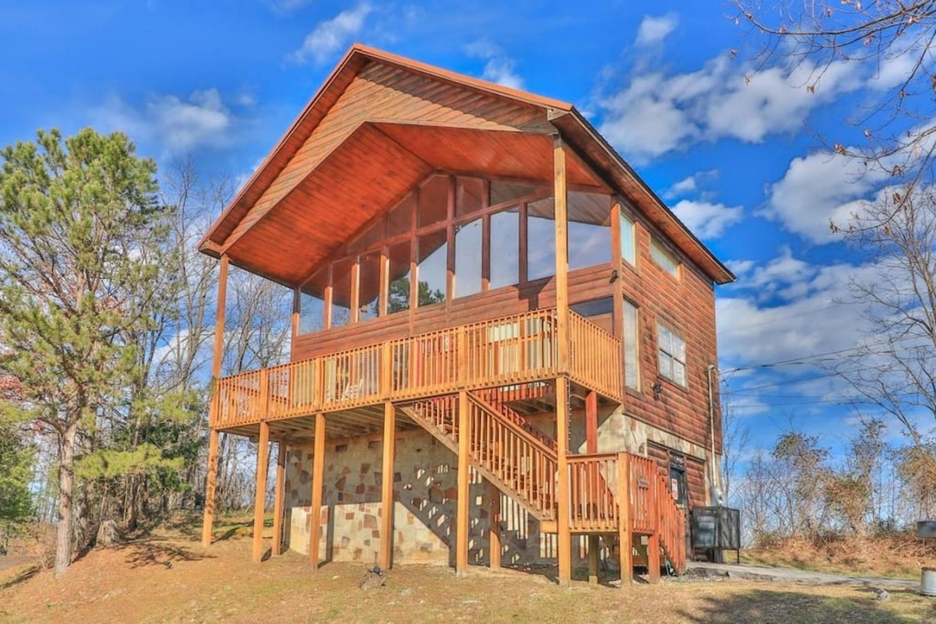 Holiday home Gorgeous Wgreat Views, Pool, Game